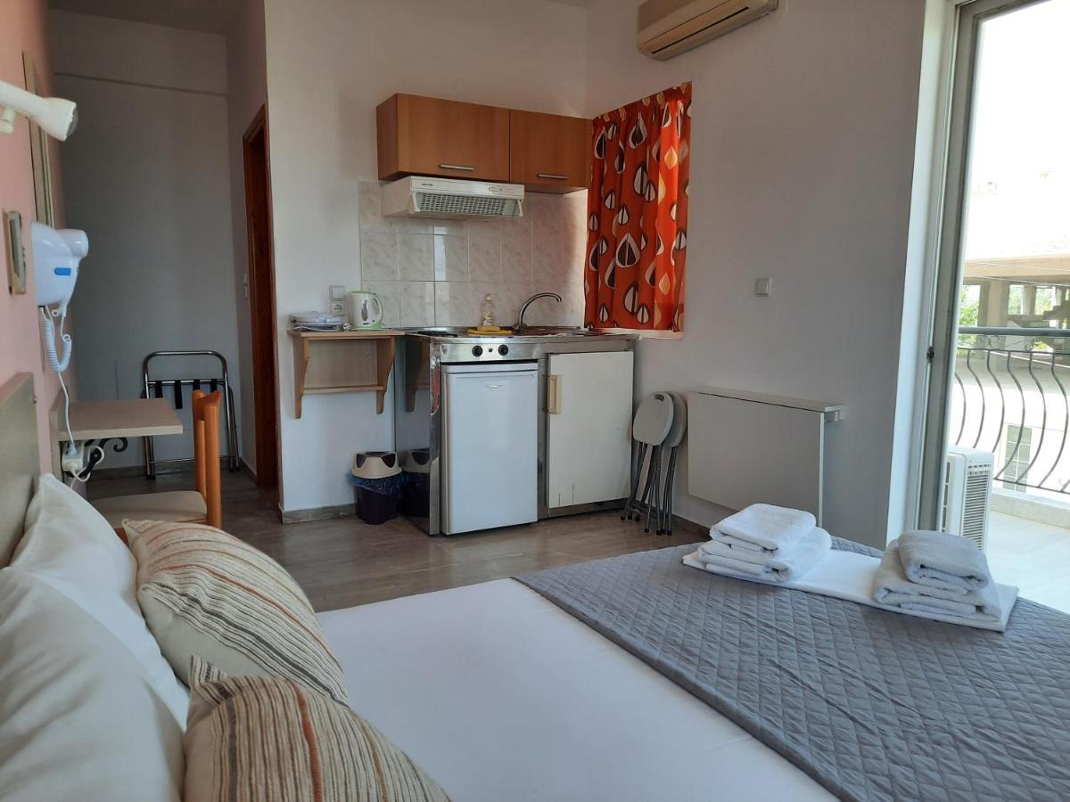 Ntemos Apartments Толон Екстериор снимка