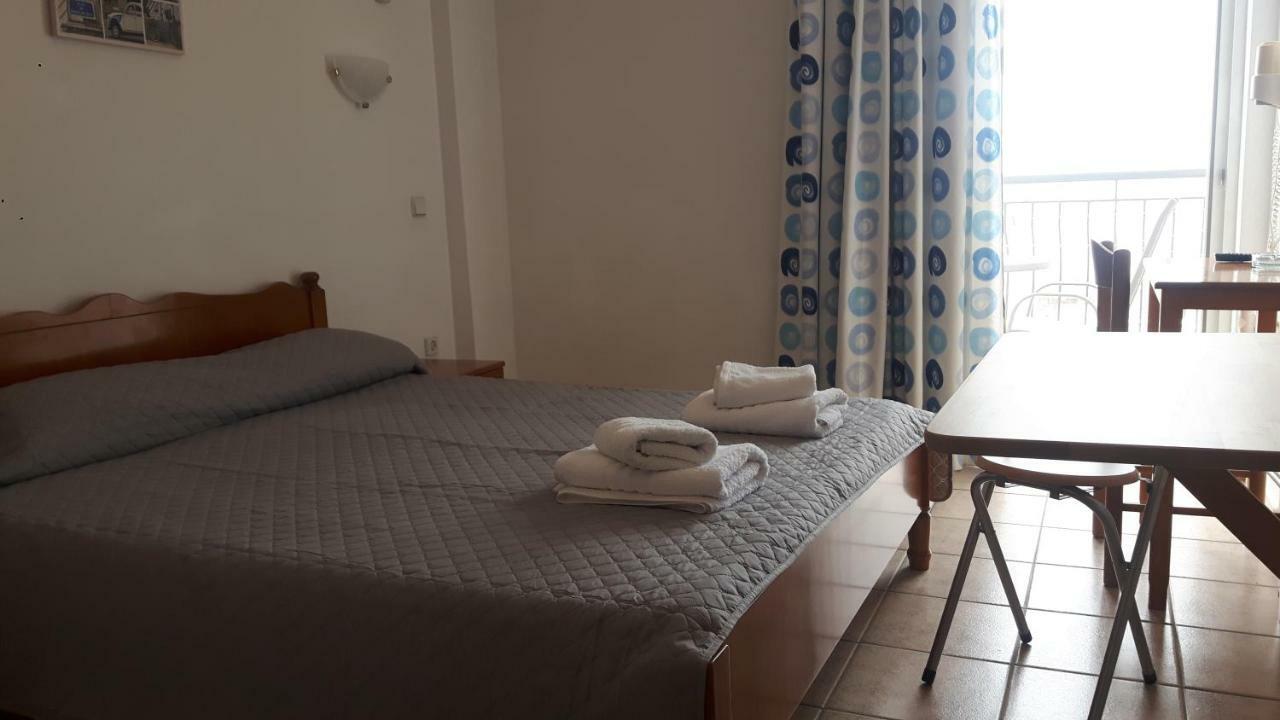 Ntemos Apartments Толон Екстериор снимка